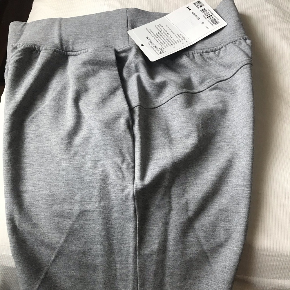 Crops (ankle length)